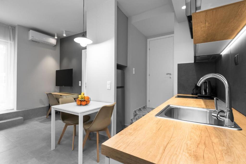 Apartment Big Apple And Apartments, Nilie Hospitality Mgmt